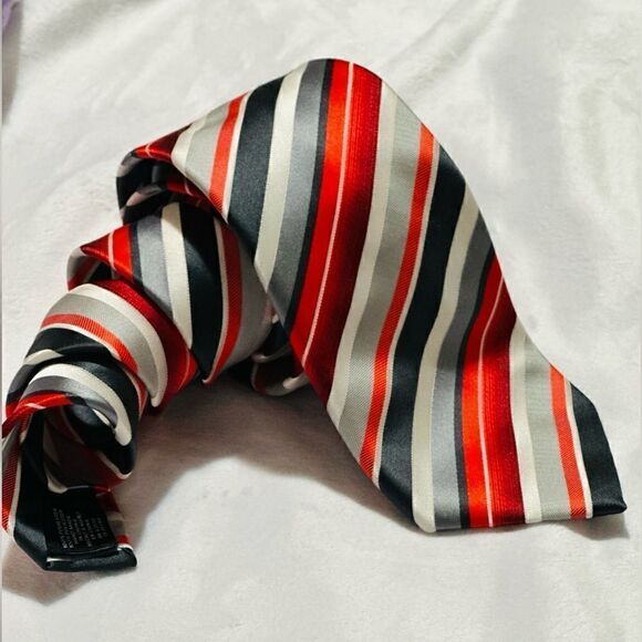 STAFFORD ESSENTIALS Men's Neck Tie, Elegant 
Red/ Black Grey white Strip… - Picture 4 of 13
